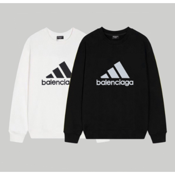 Balenciaga x Adidas Print Crew Neck Sweatshirt!